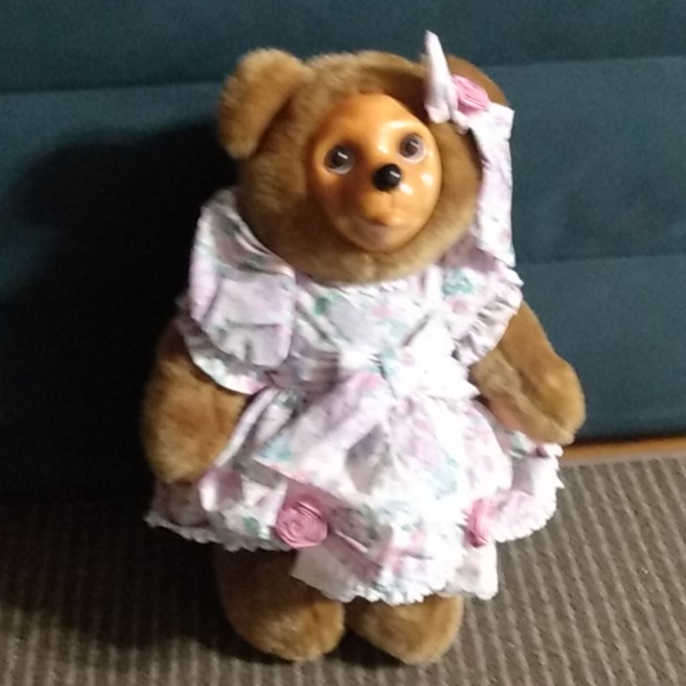 Robert Raikes BFF Bear, plus 2 smaller ones. 1 rabbit, 1 bear. 3 total.